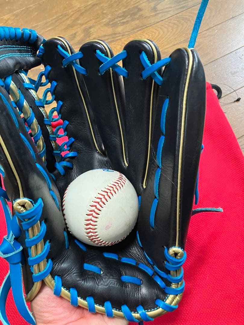 KUBOTA SLUGGER 別注軟式グローブ 外野用　阪神タイガース近本モデル