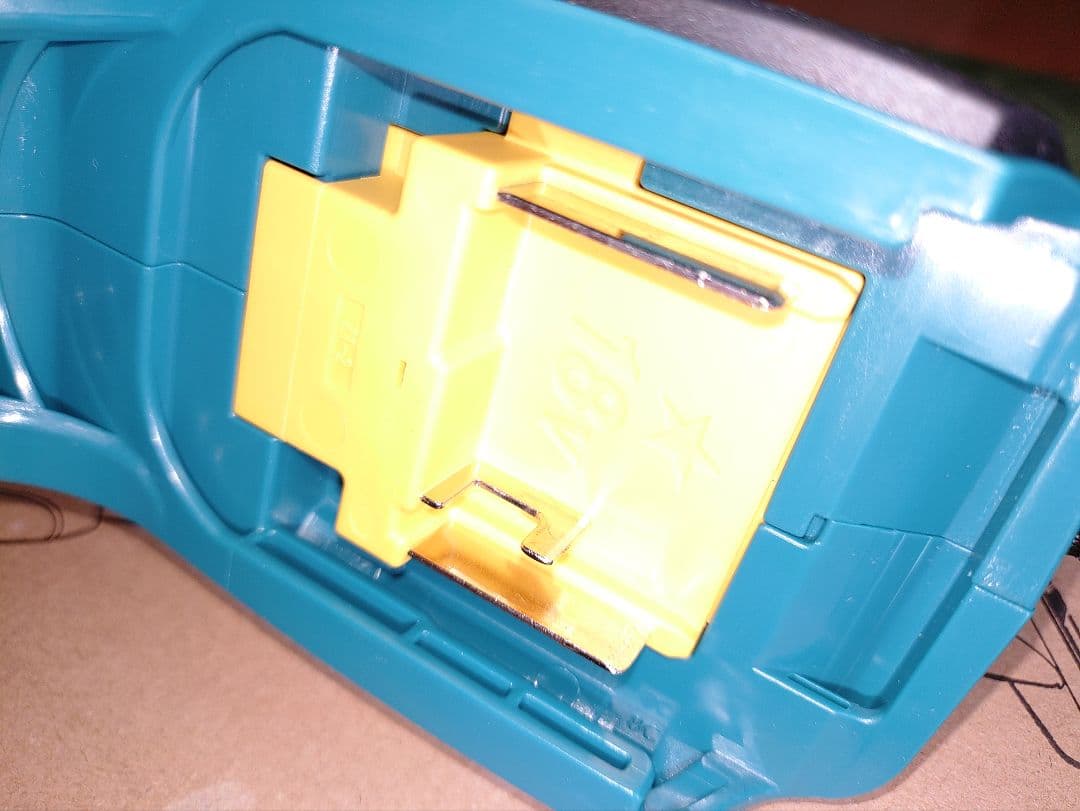 すみれ マキタ18Vコードレス掃除機【新品未使用品】