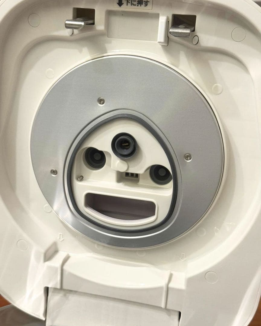 【一升】象印圧力IH炊飯ジャーNW-FA18