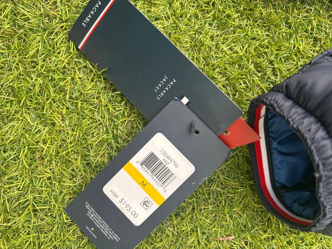 [新品]ダウンジャケットトミーヒルフィガー　ネイビー (Lサイズ仕様)