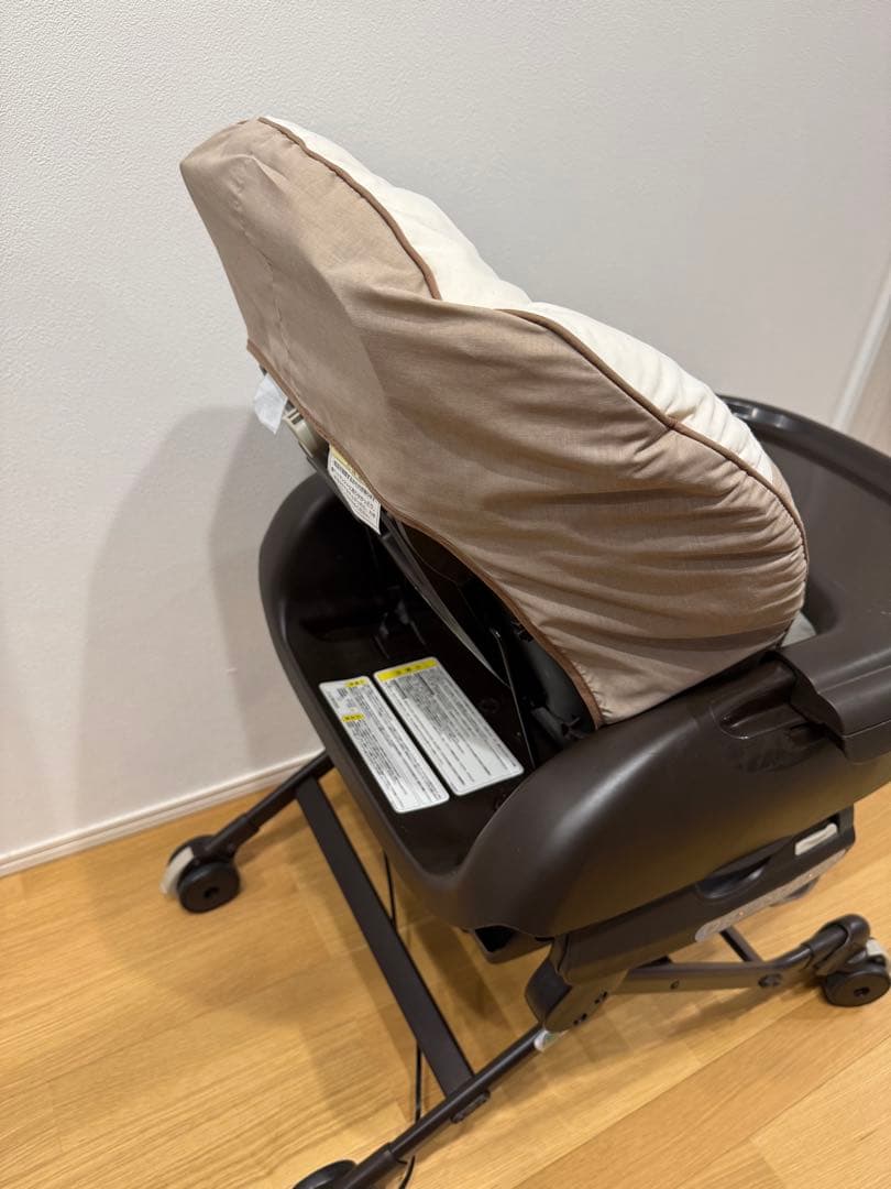 【お値下げ中】Combi ハイローチェア ネムリラAT 電動