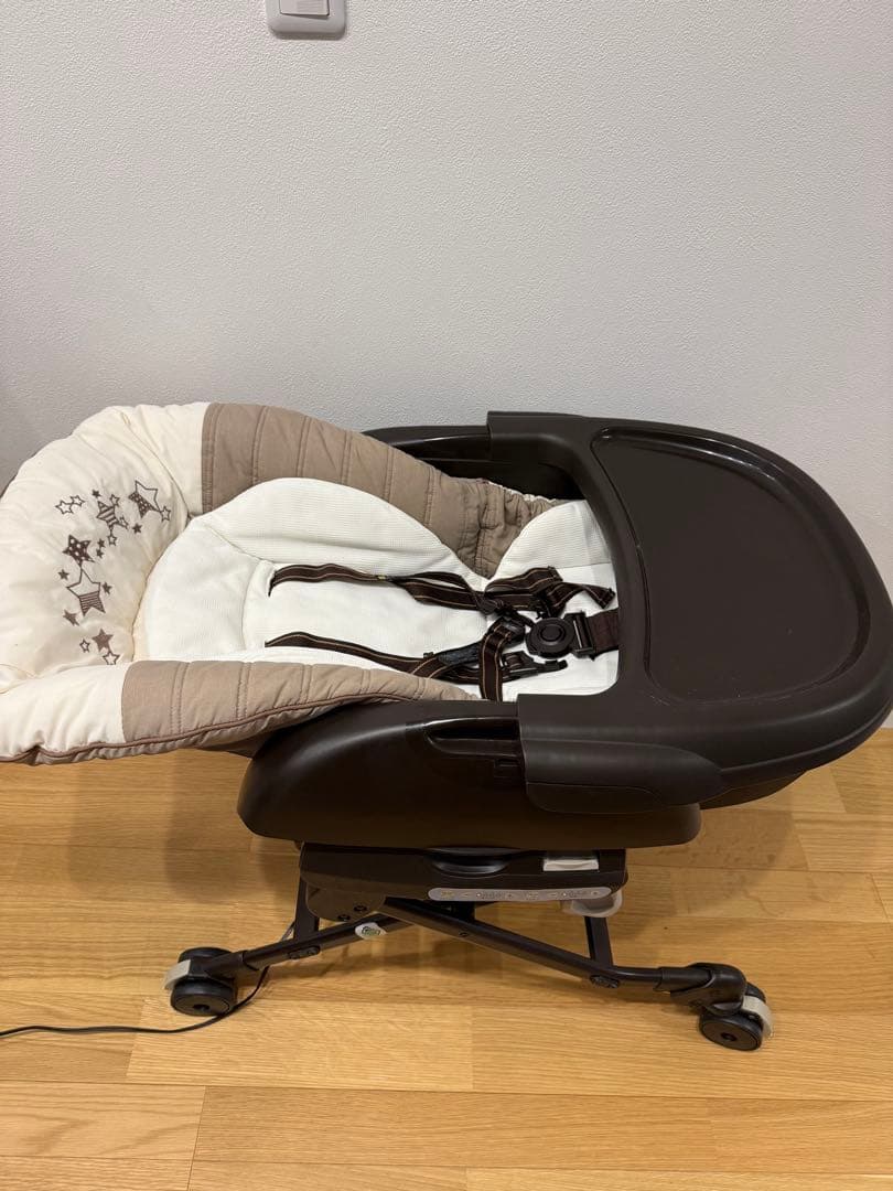 【お値下げ中】Combi ハイローチェア ネムリラAT 電動