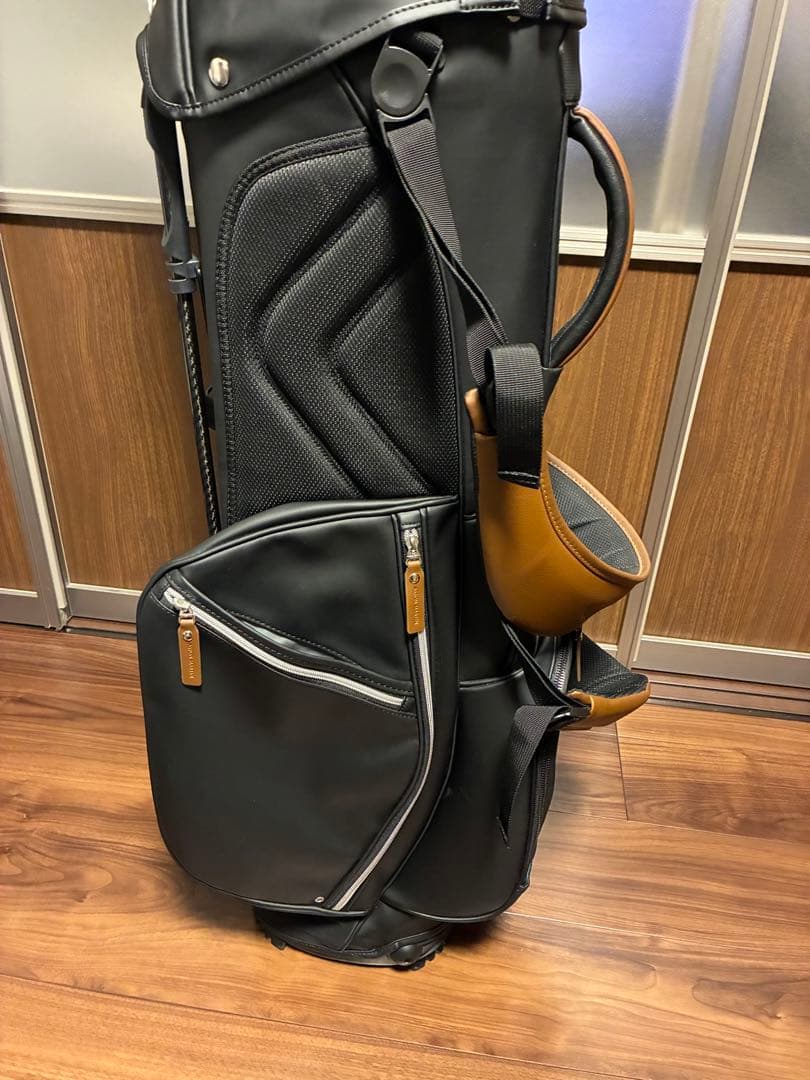 【新品未使用】ASTON MARTIN×Callwayゴルフキャディバッグ