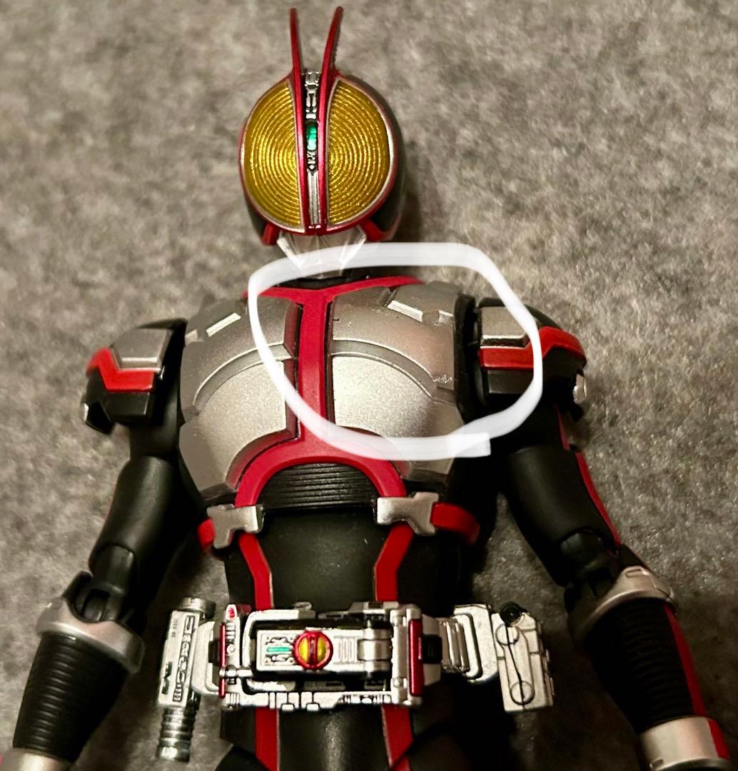 真骨彫製法仮面ライダーファイズ　個体差あり