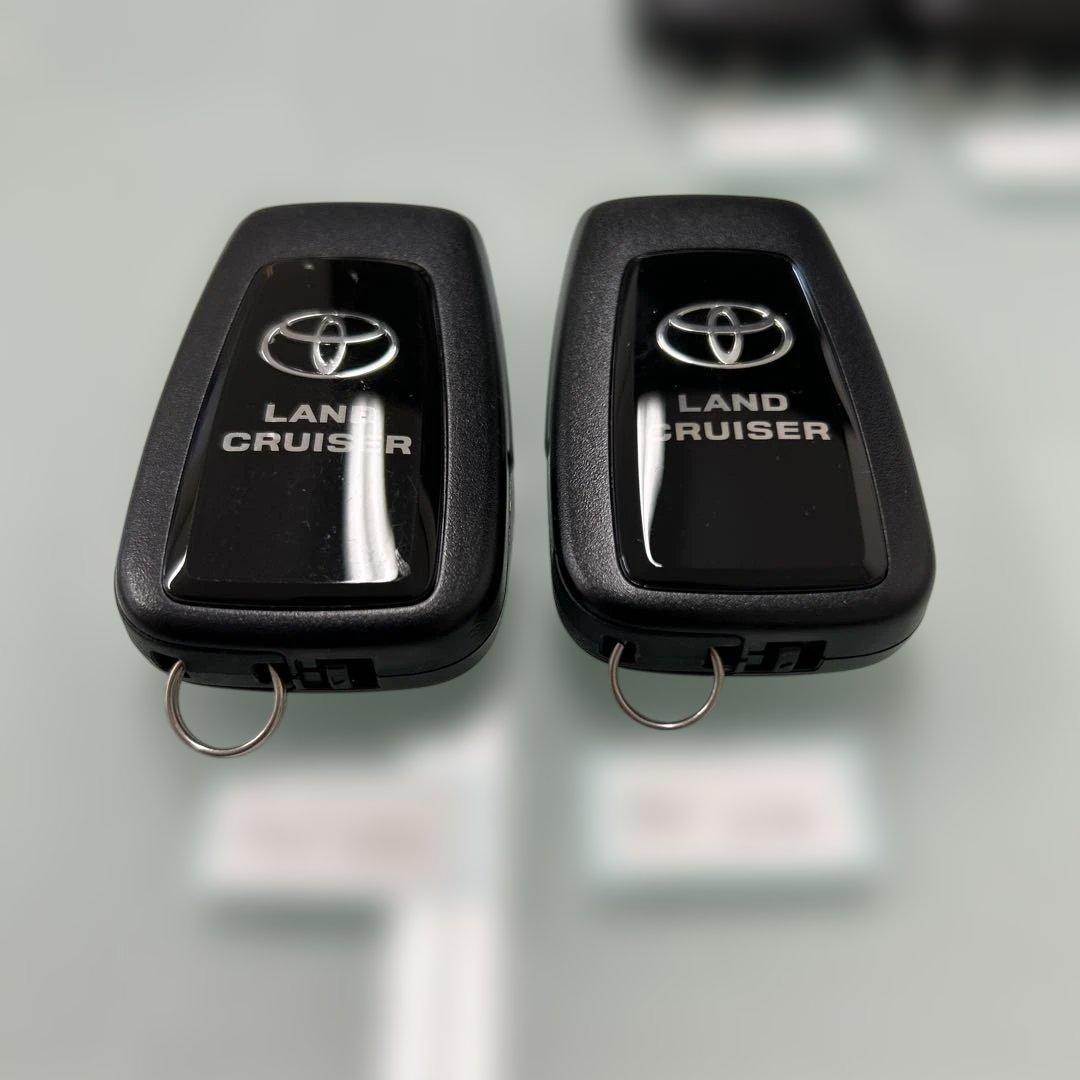 トヨタ純正スマートキー プラドまとめ売り