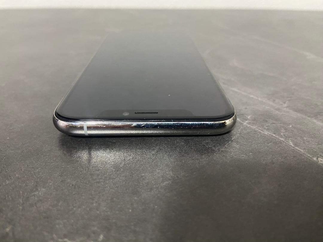 Apple iPhone Xs シルバー 256GB スマートフォン本体