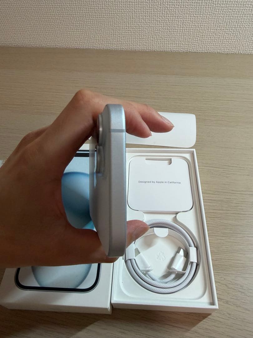 Apple iPhone 15 128GB ブルー