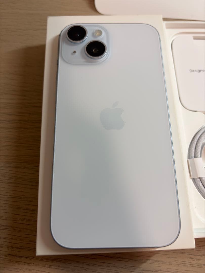Apple iPhone 15 128GB ブルー