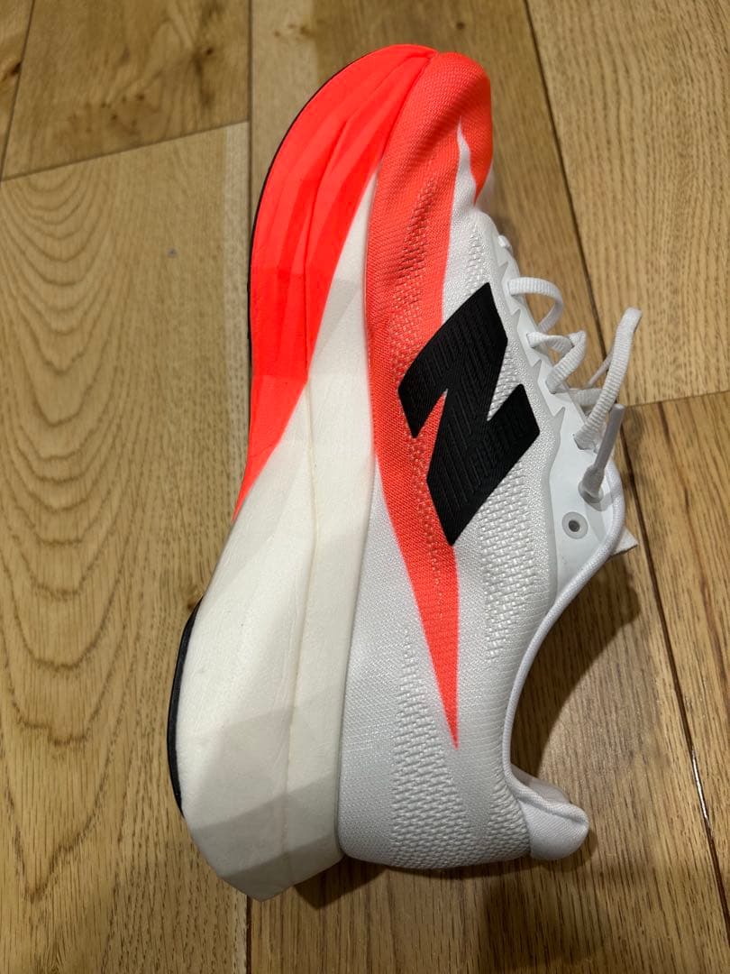 にょん ニューバランスSuperComp Elite v5 26.5