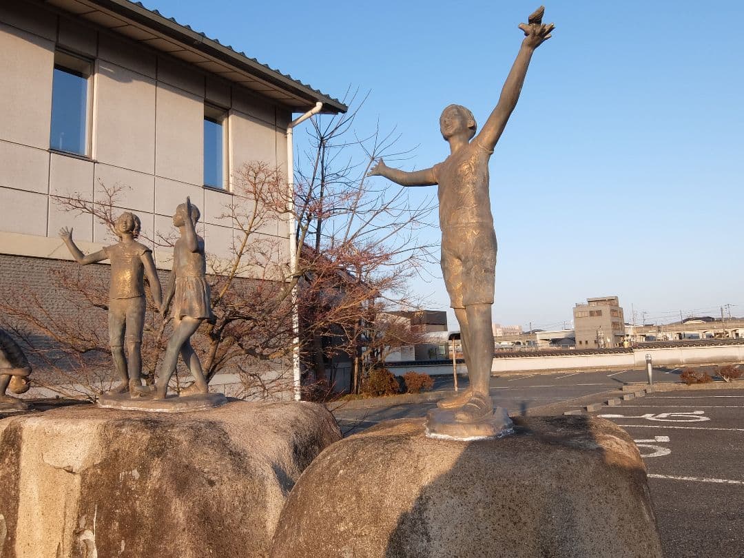 【美品】 FUJIFILM フジフィルム XQ1 元箱付き シルバー 動作OK