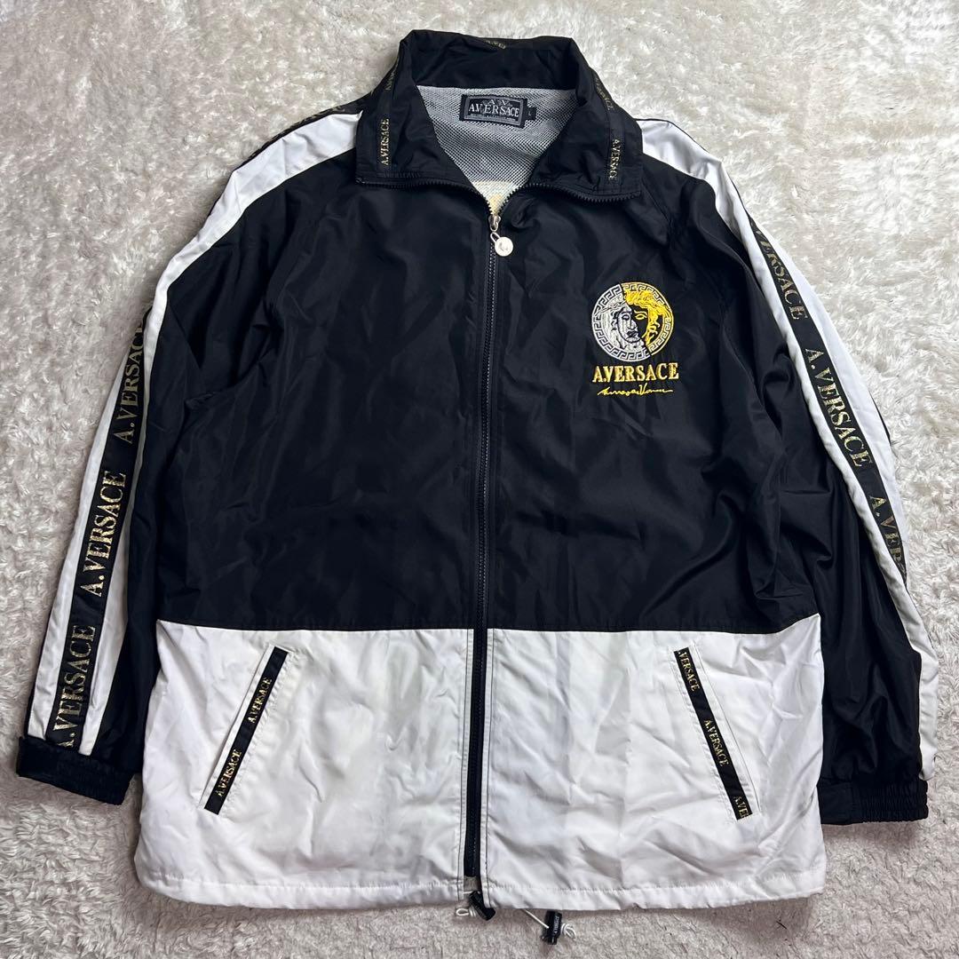 A.VERSACE ヴェルサーチナイロン セットアップ メデューサ 刺繍 上下L