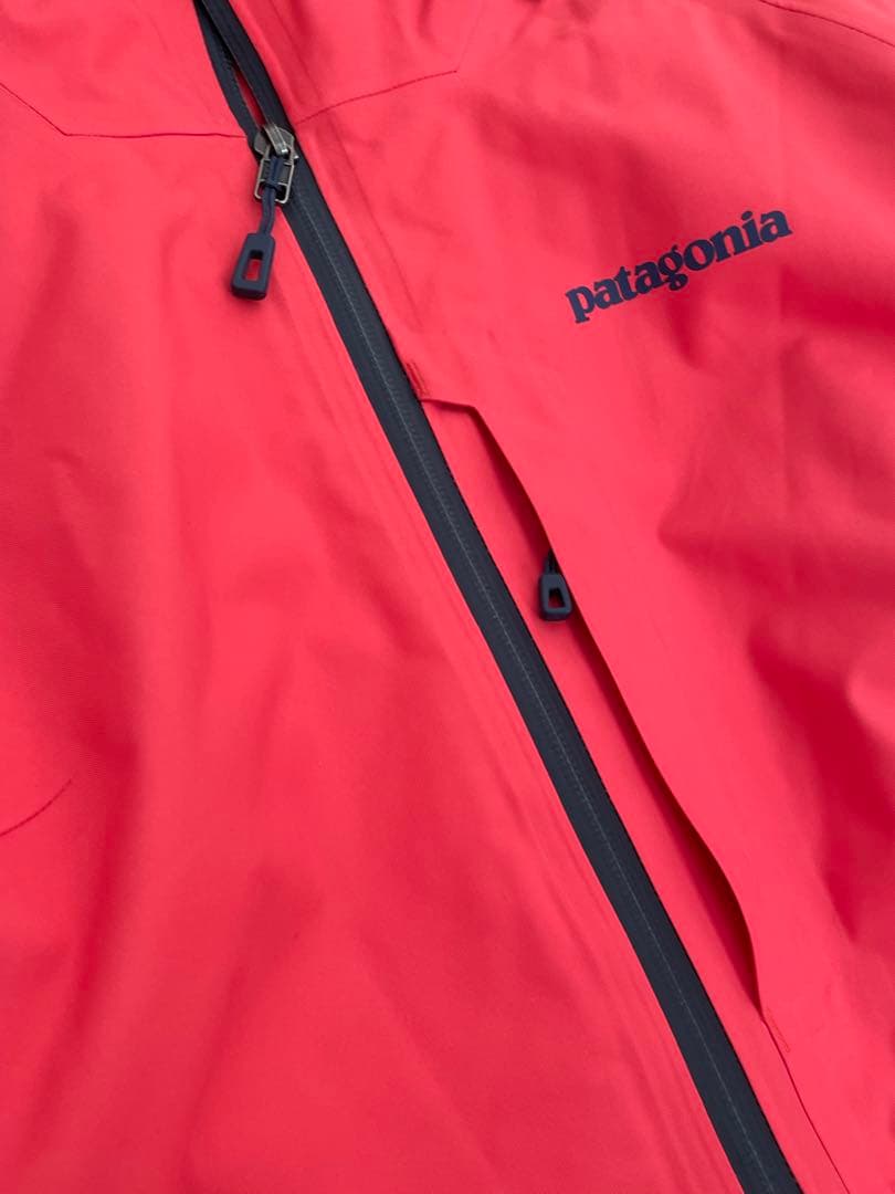 パタゴニア　ウィメンズ・インサレーテッド・スノーベル・ジャケット XXS