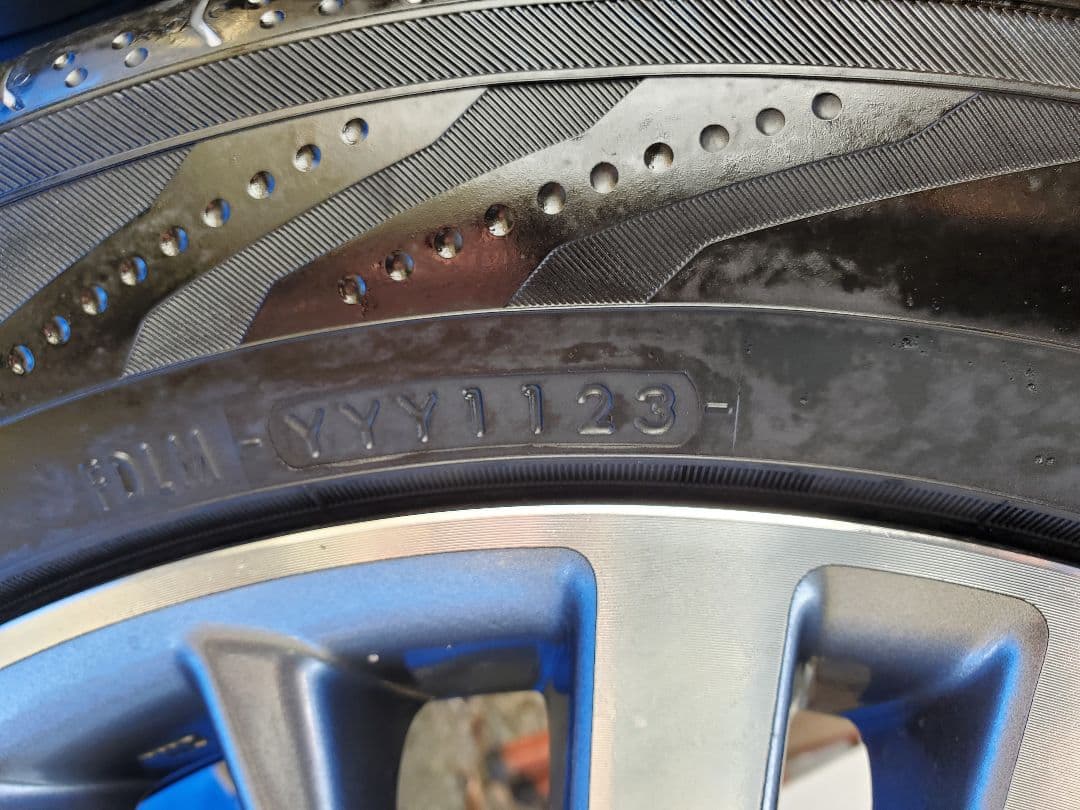 オデッセイ RC4 純正 17インチ タイヤ・ホイールセット 1本