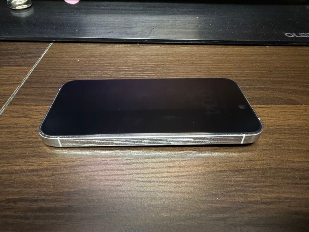 Apple iPhone 14 Pro 256gb 本体