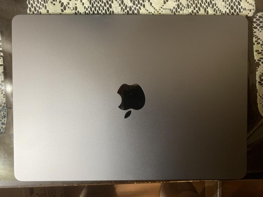 美品 MacBook Air A2681 2022 M2/16GB/256GB