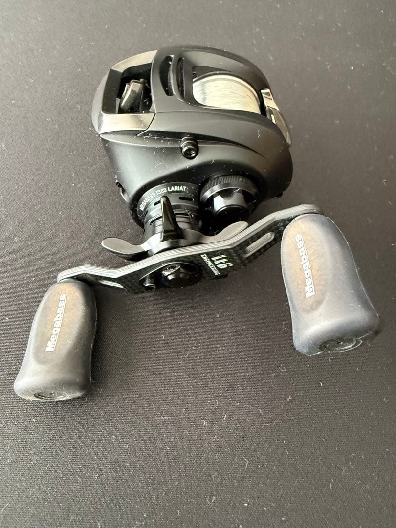 美品　メガバス　IS フィネススプール