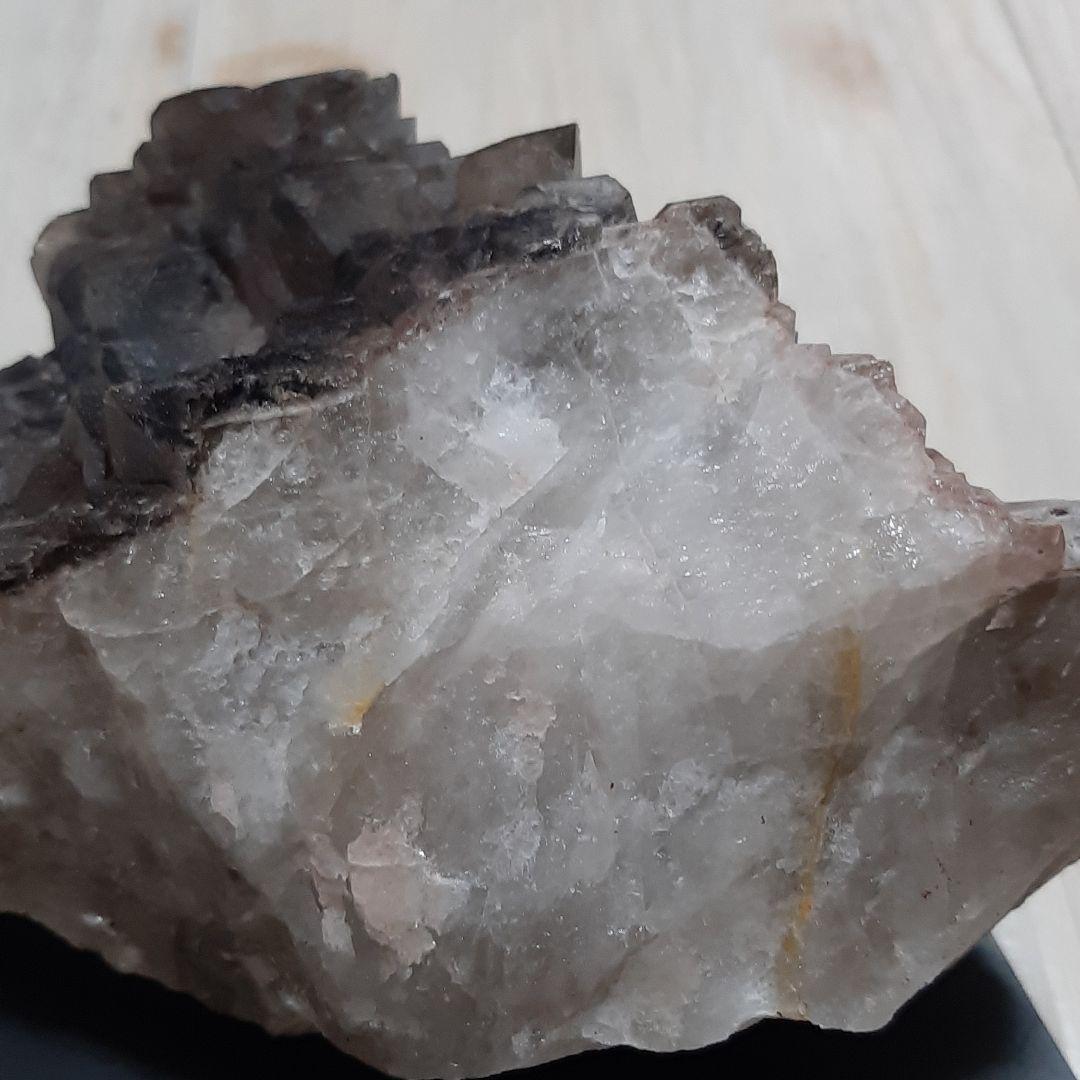 ブラジル産 エレスチャル水晶 重さ約1200g