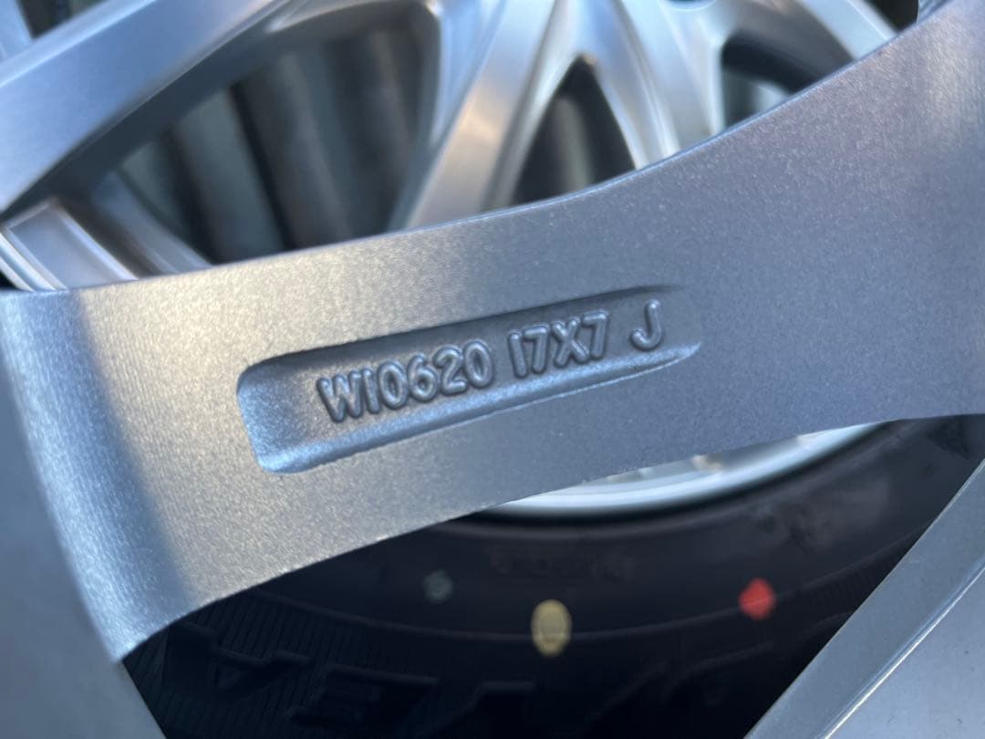 80系ハリアー等　中古スタッドレスタイヤ　225/65R17 CX5 RAV4