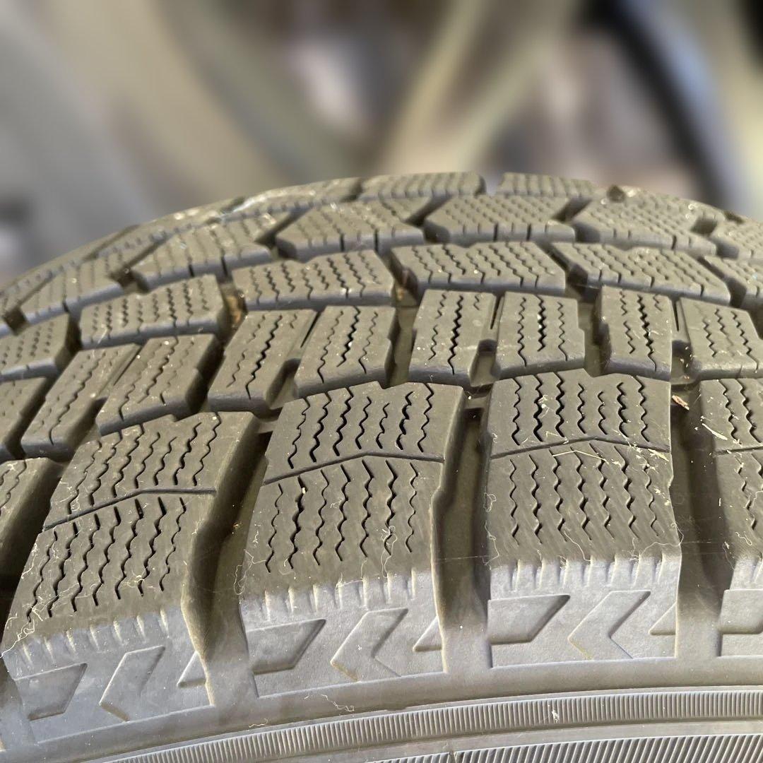 ウィンターマックス　215/60R17 2022年製