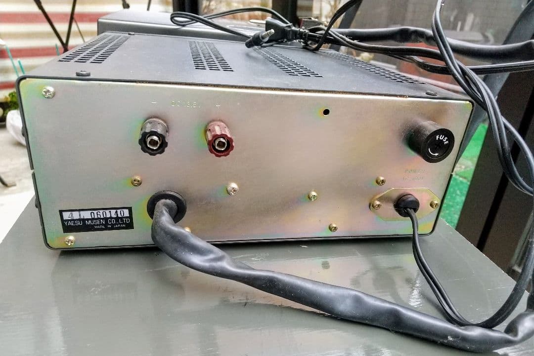 YAESU　FT-757SX（10wタイプ）　HF帯トランシーバー