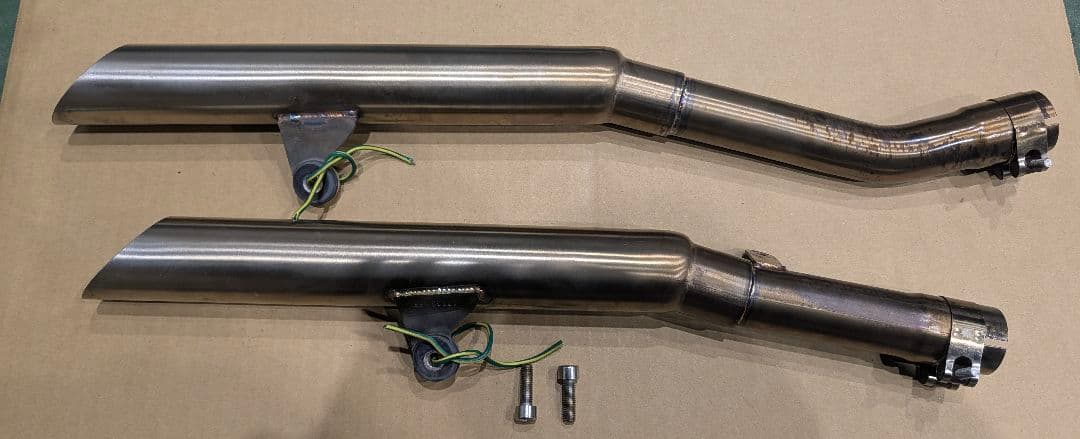 K*R様 トライアンフ　スクランブラー900 スリップオン マフラー \"Shot