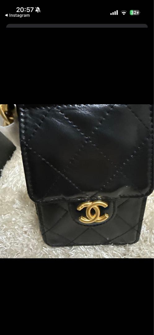 さ*り様 CHANEL 黒 レザー ショルダーバッグ