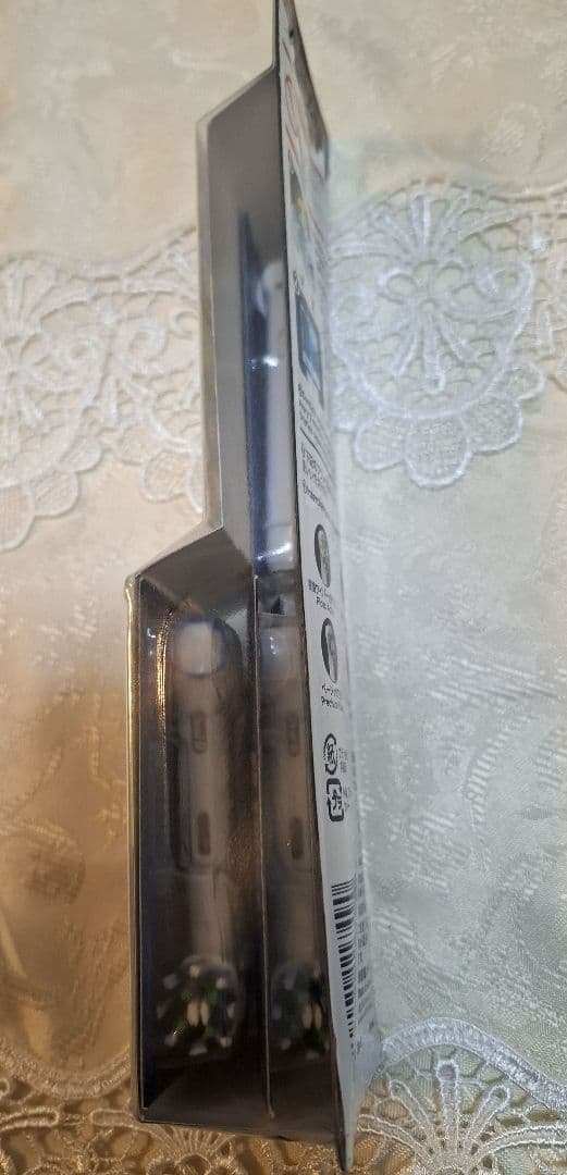 新品保管品☆2011夏☆BRAunオーラルBGENIUS&マルチアクションブラシ