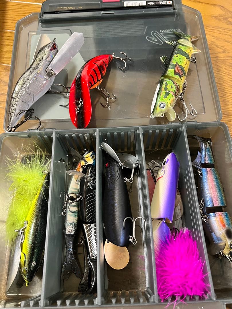 タックルボックス 大量ルアーセット