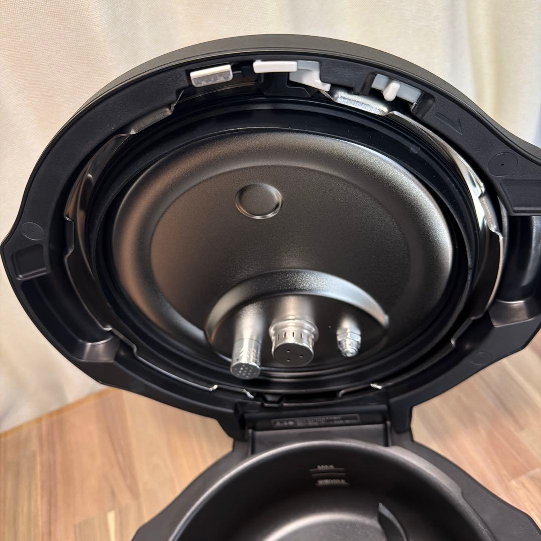 【美品】【保証付】【購入後1ヶ月未満】パナソニック　ビストロ 電気圧力鍋