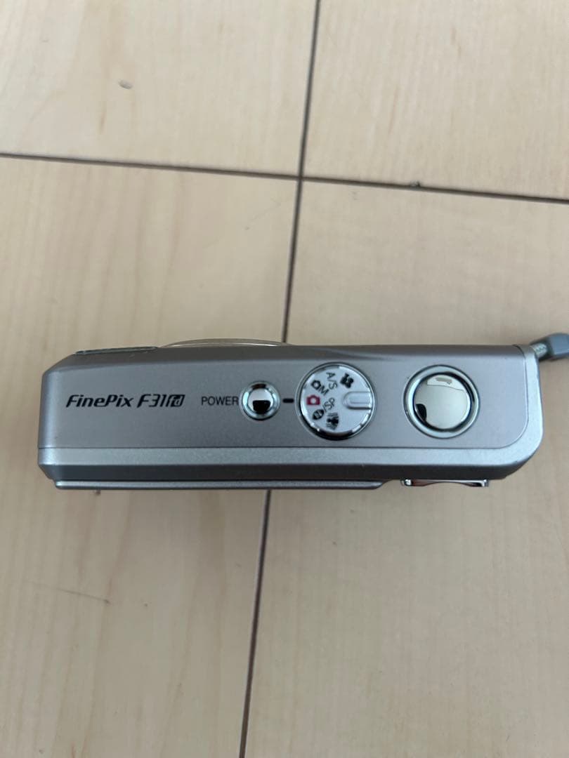 FUJIFILM FinePix F31fd コンパクトデジタルカメラ