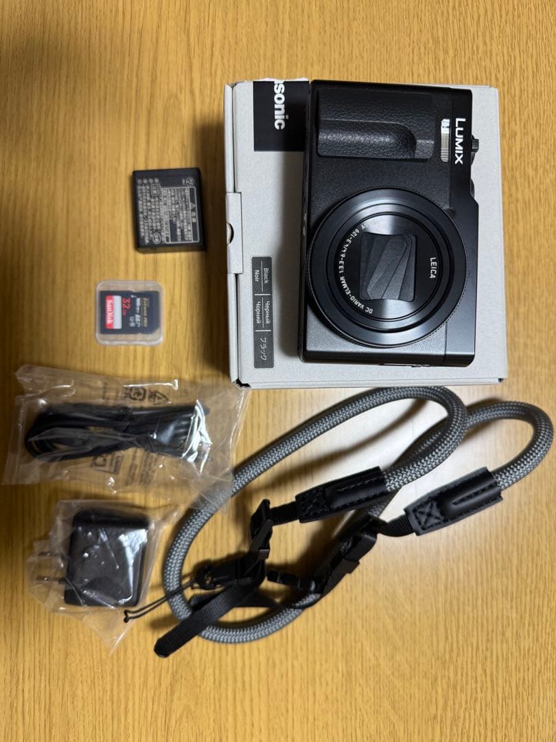 超美品　Panasonic LUMIX DC-TZ99 SDカードおまけ