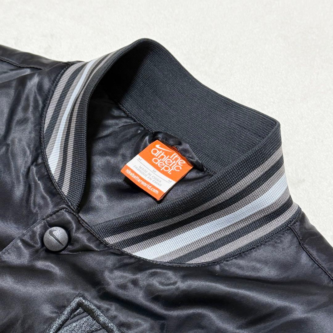 【美品】NIKE スタジャン ブルゾン スウッシュロゴ 刺繍 ワッペン 短丈