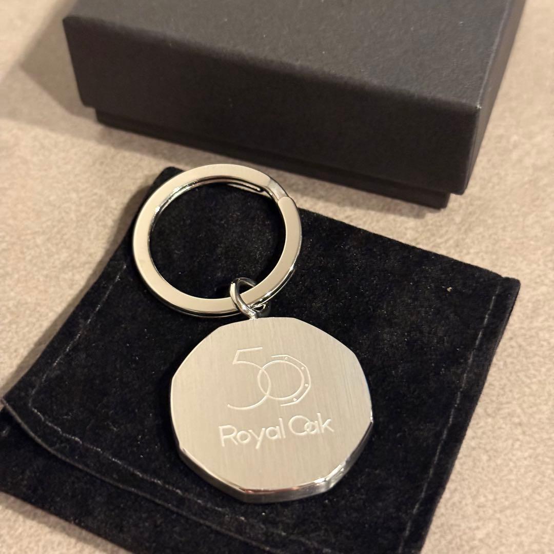 未使用 オーデマピゲ Audemars Piguet 50周年を記念キーホルダー