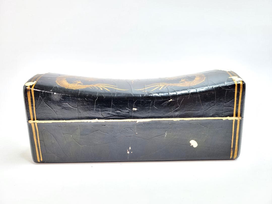 【送料無料・蔵出し・名品】枕箱　中国清朝　骨董品　双龍金彩（五指）　王朝出し品