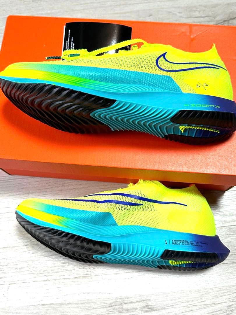 新品未使用　ナイキストリークフライ　25.0cm【匿名配送】