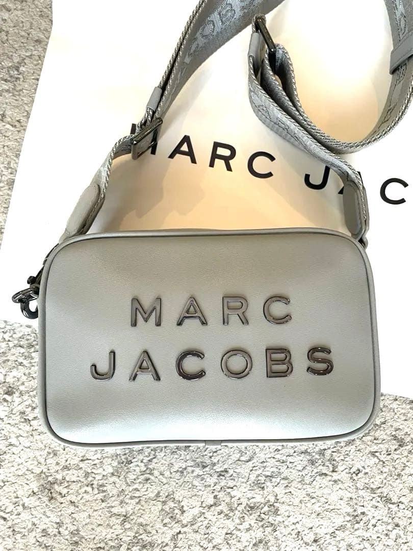 MARC JACOBS グレー ショルダーバッグ