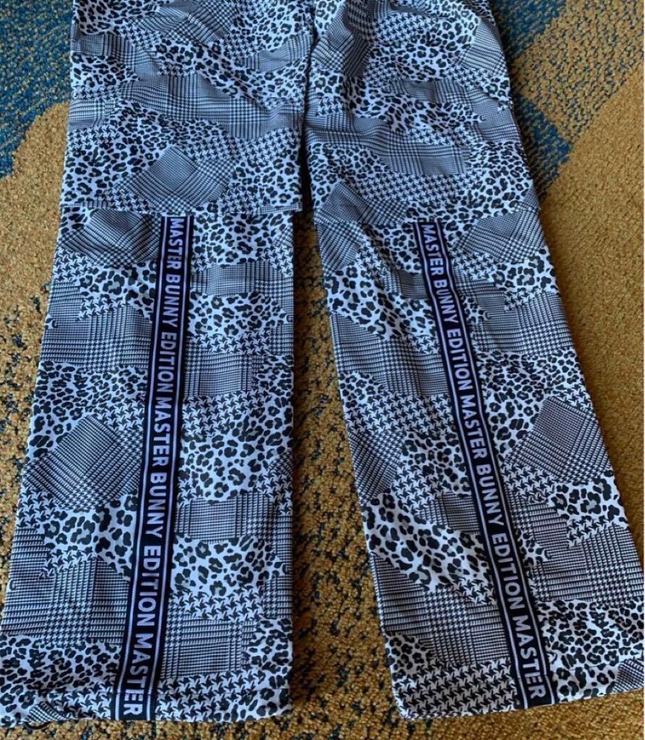 マスターバニー グレンレオパード柄レインウェア 上下セットアップ