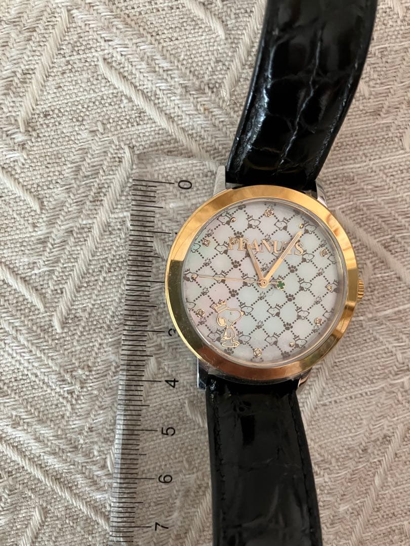 スヌーピー ハッピーアニバーサリーダイヤモンド入りオフィシャルウォッチ