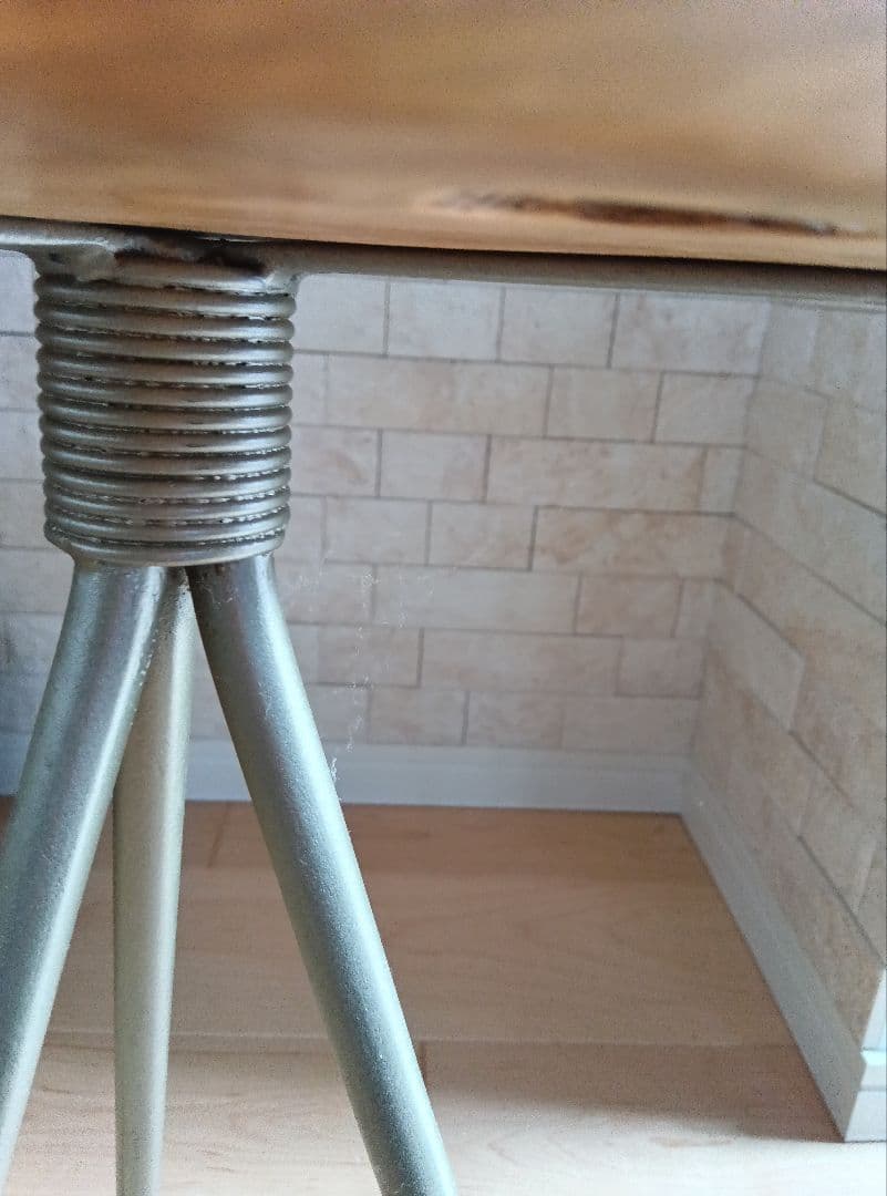 無垢材天板スツール