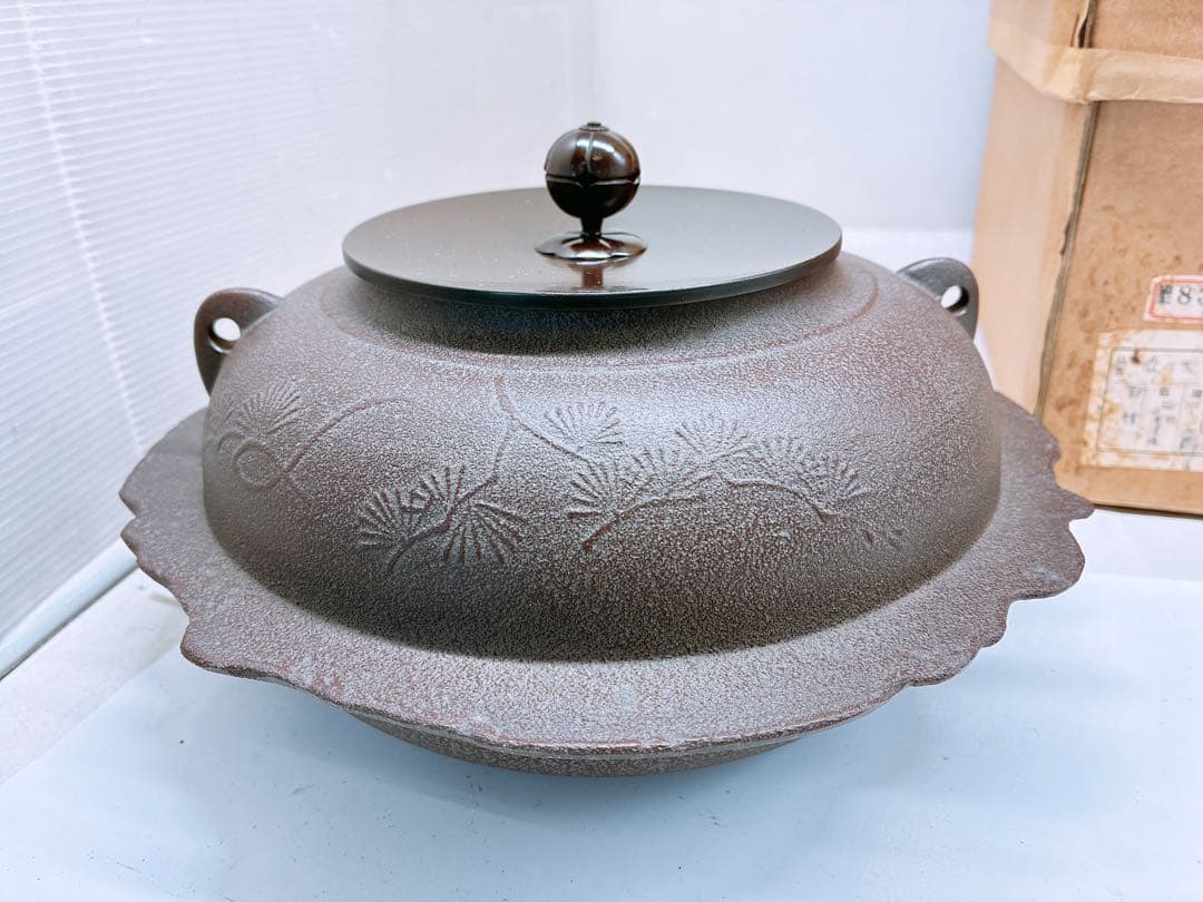 御*彦様 浜松地紋付平丸羽付 釜師 高橋敬典 置炉釜★茶釜 おきろがま 木箱入り