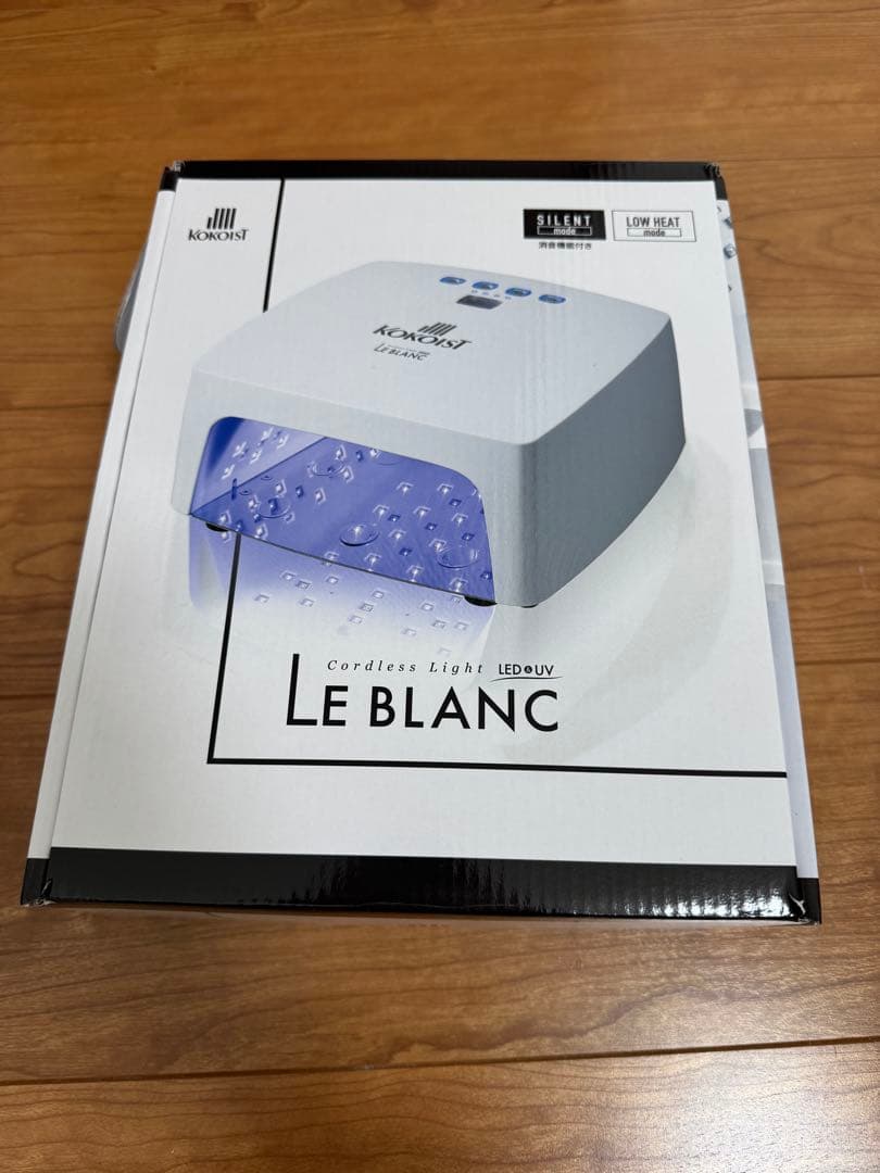 専用出品美品KOKOIST LEBLANCホワイト ココイストネイルライト