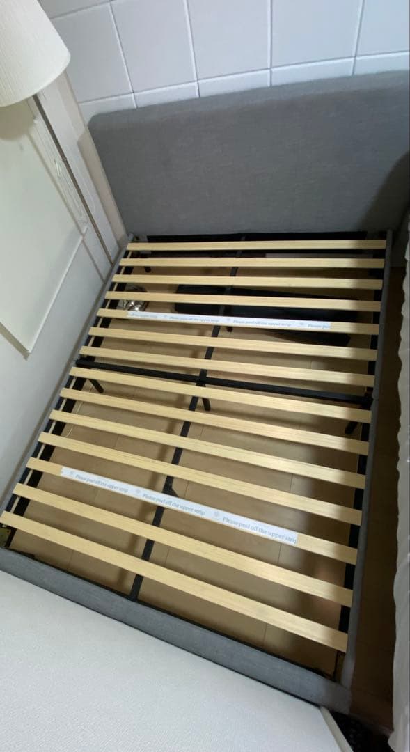 ZINUS 布張り ベッドフレーム　ダブル