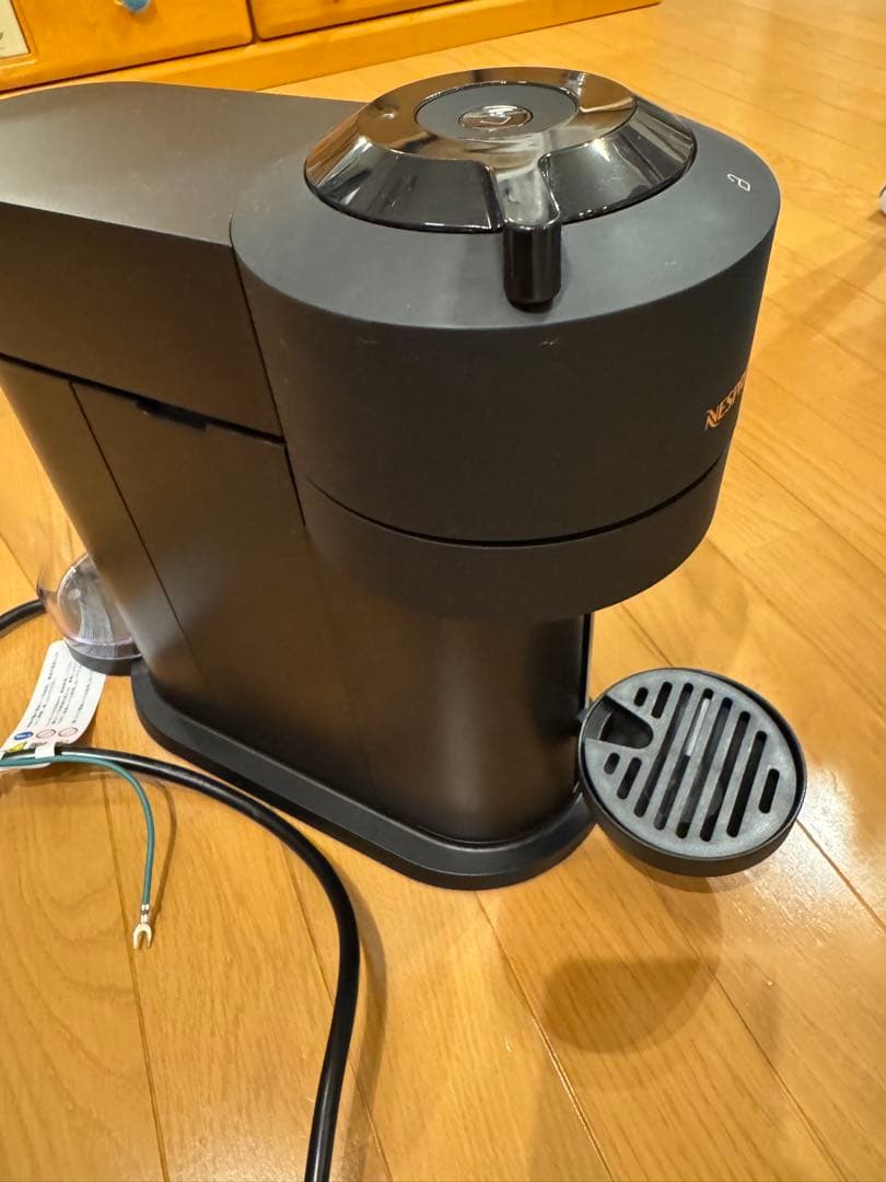ネスプレッソ ヴァーチュオ カプセル式コーヒーメーカー 2025年購入　ブラック