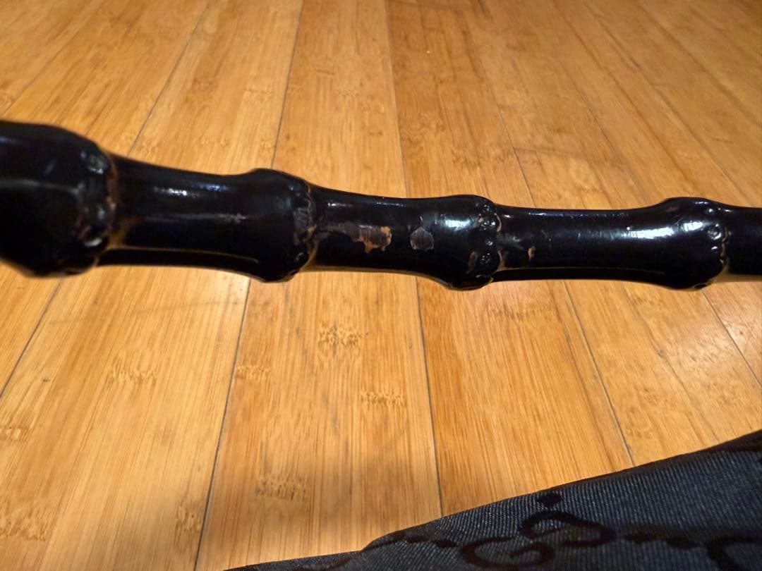 GUCCI ブラックナイロンショルダーバッグ