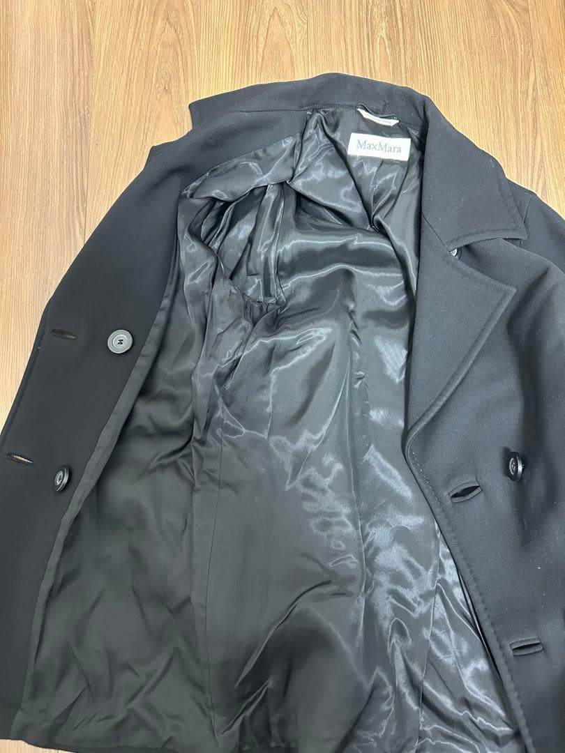 MaxMara ブラック ダブルブレストピーコート