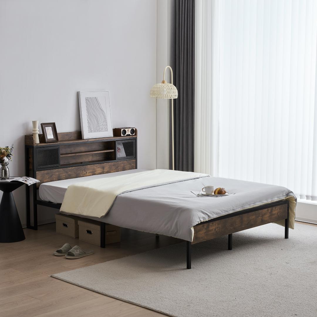 大人気！ SDベッドフレーム・コンセント付きヴィンテージ風　オシャレBROWN