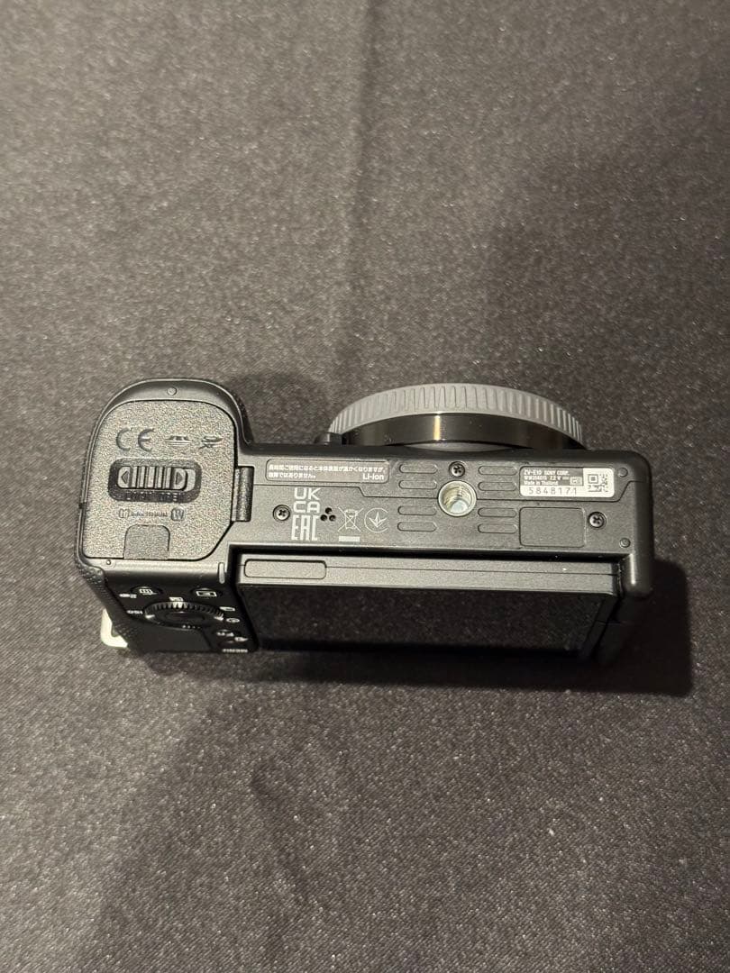 【全付属品あり】SONY ZV-E10 ミラーレス一眼カメラ（バッテリー付）