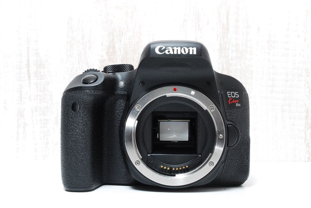 ❤️美品❤️ ショット数僅か❤️ 手ぶれ補正レンズ❤️ Canon Kiss X9i