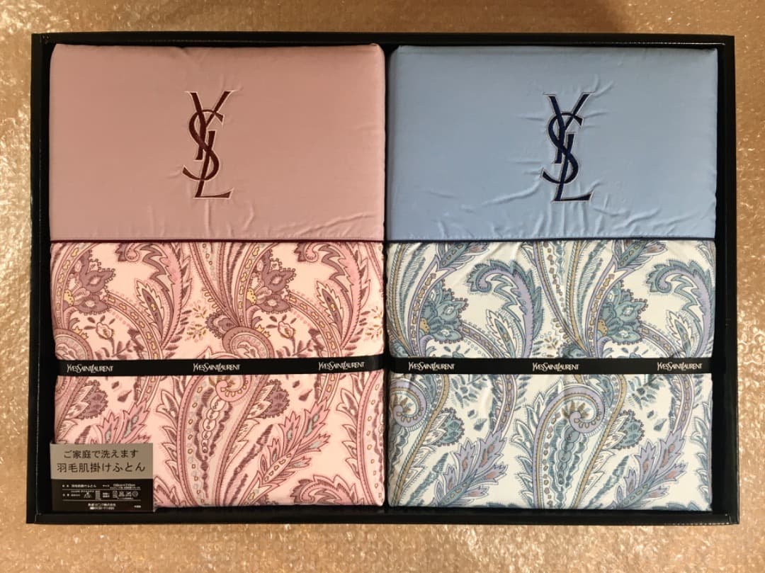 ○イヴ・サンローラン 羽毛肌掛けふとん 2P 150×210cm