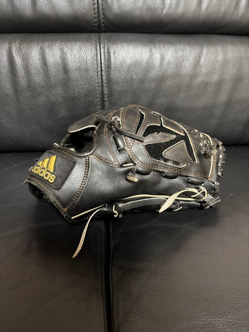 た*ま様 アディダス硬式ピッチャー用グラブ